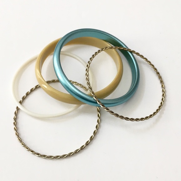 Jewelry - For @chelseastabler - Bracelet/Bangle Set